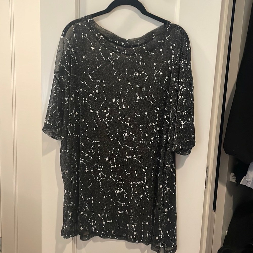 Women’s shirt